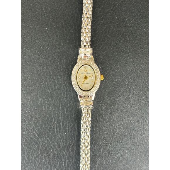 Lucien Piccard 27090WH Mother Of Pearl Dial Ladies Watch! New Battery! - Picture 8 of 10